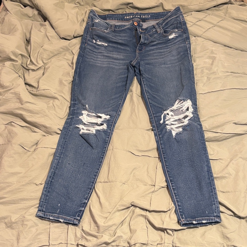 American Eagle Outfitters Women's Ankle Distressed Jeans - Blue